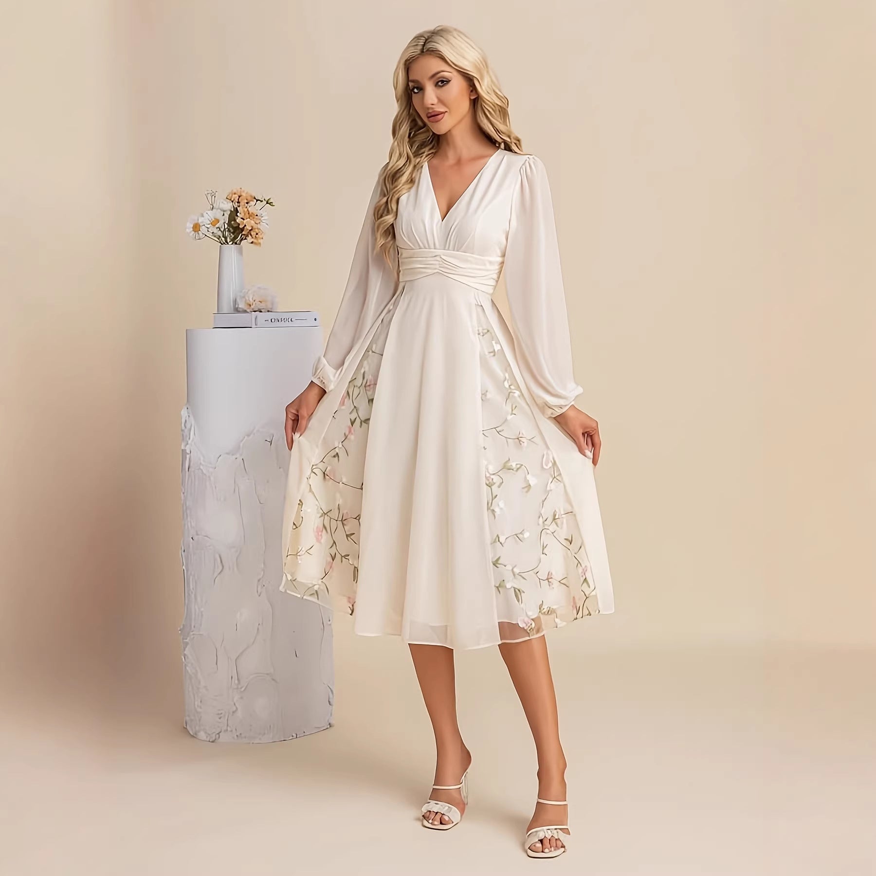 Floral Long-Sleeve V-Neck Pleated Dress For Women