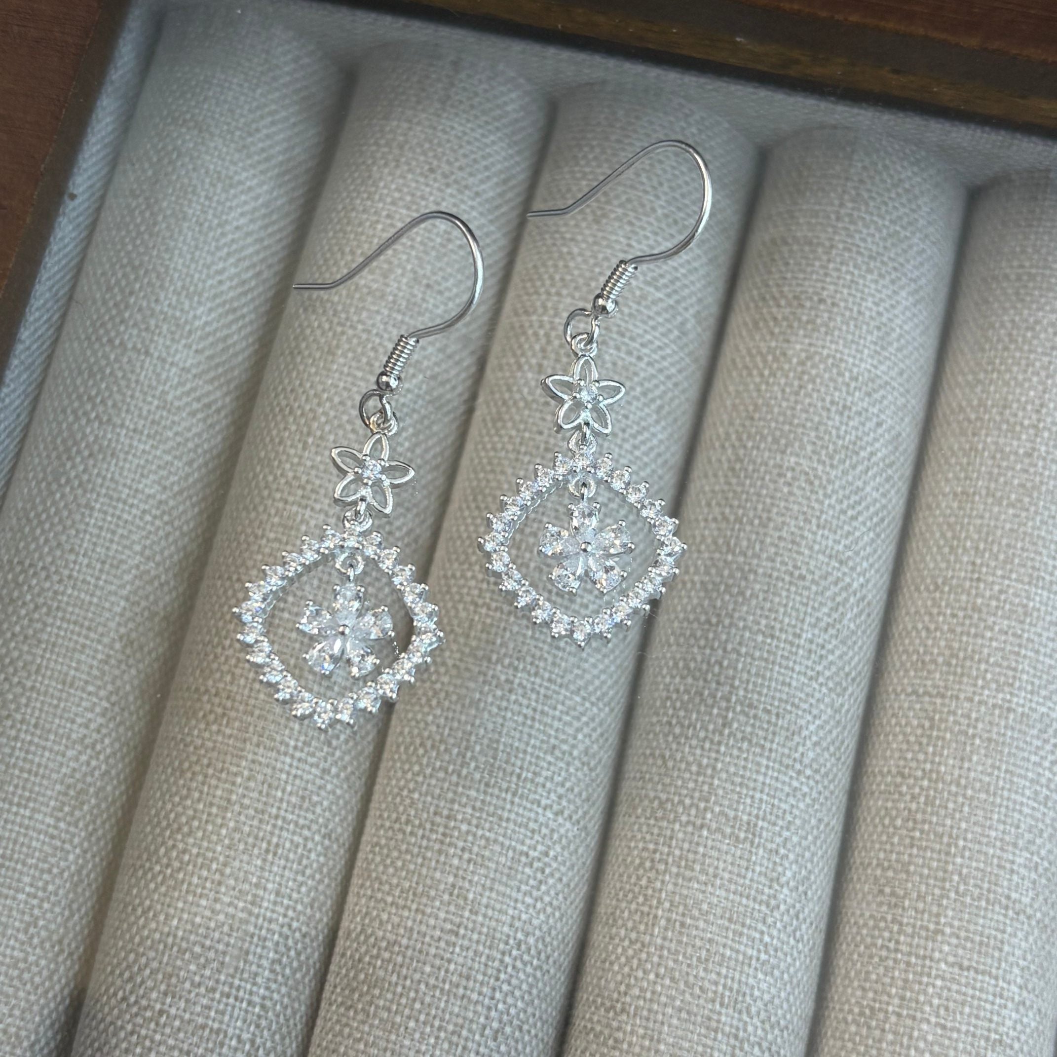 1 Pair 999 Sterling Silver Zircon Flower & Square Drop Earrings, Elegant & Versatile, Perfect For Daily, Party & Dating, Ideal Valentine's Gift