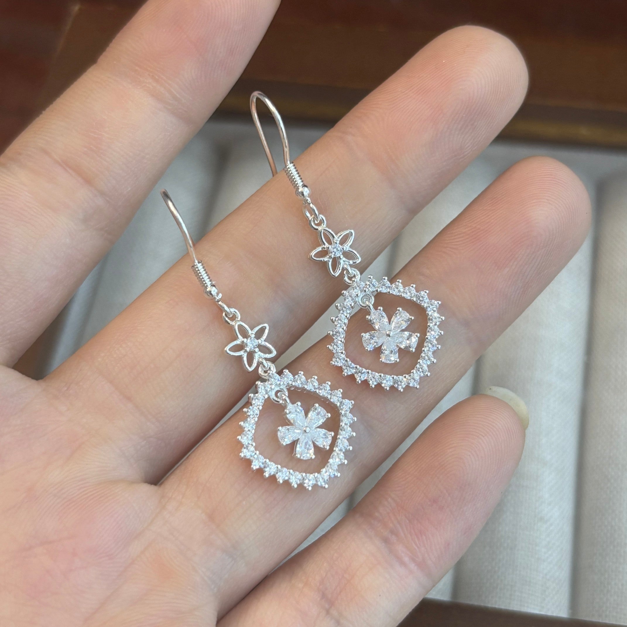 1 Pair 999 Sterling Silver Zircon Flower & Square Drop Earrings, Elegant & Versatile, Perfect For Daily, Party & Dating, Ideal Valentine's Gift