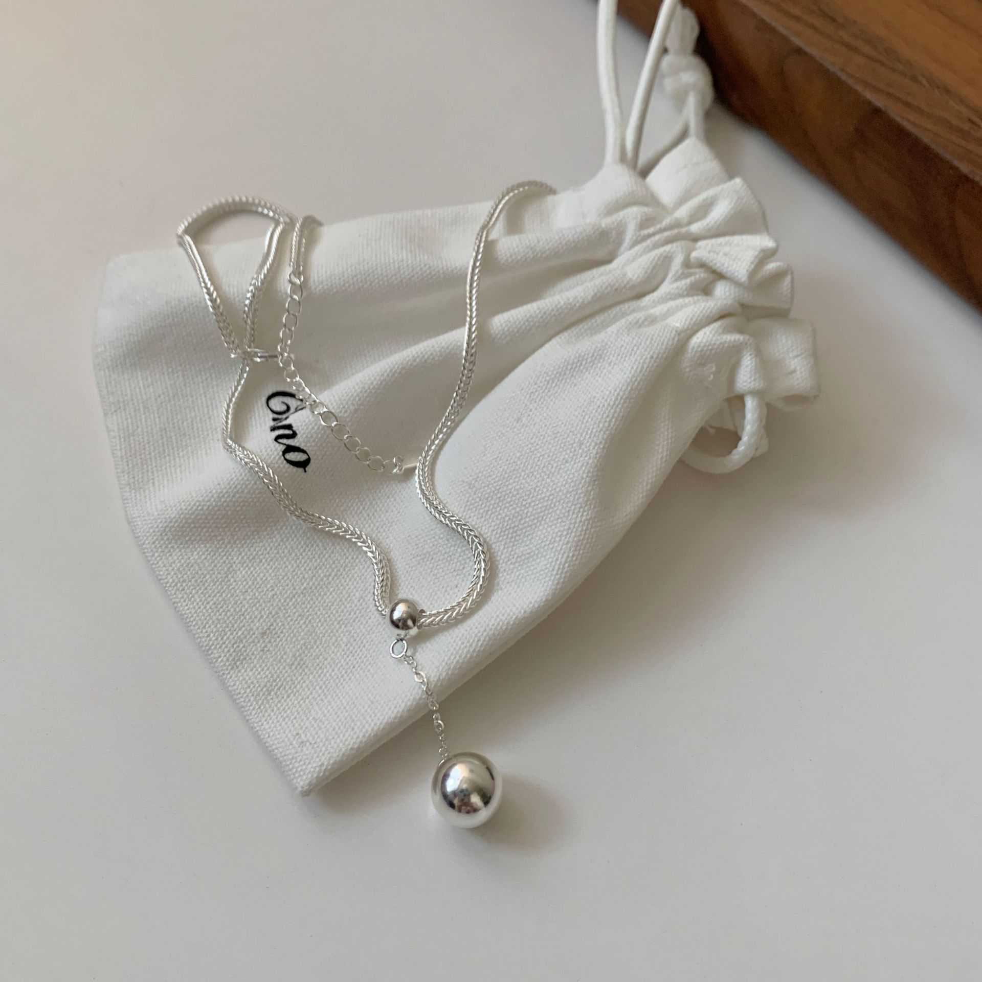 Fashionable Spherical Necklace In S925 Sterling Silver For Women