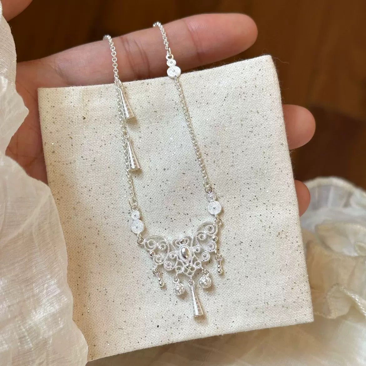 1Pc S999 Pure Silver Lock Pendant Necklace, Delicate Tassel Chain, Elegant Boho Style For Daily & Gifting